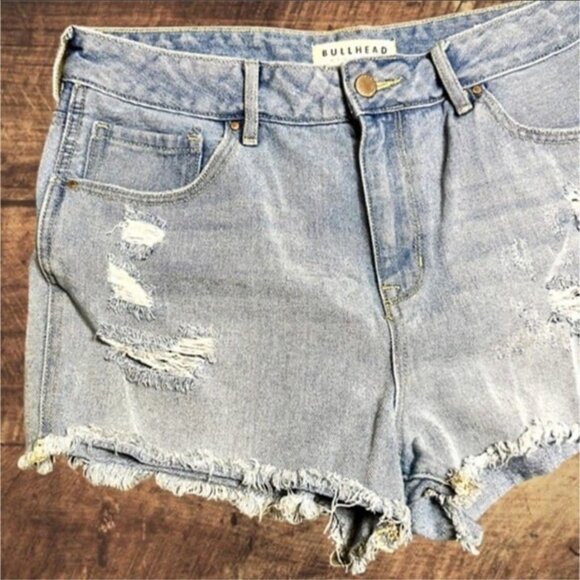 Bullhead Denim High Rise Raw Hem Ripped Distressed Women's‎ Jean Shorts size 30 - Picture 3 of 11